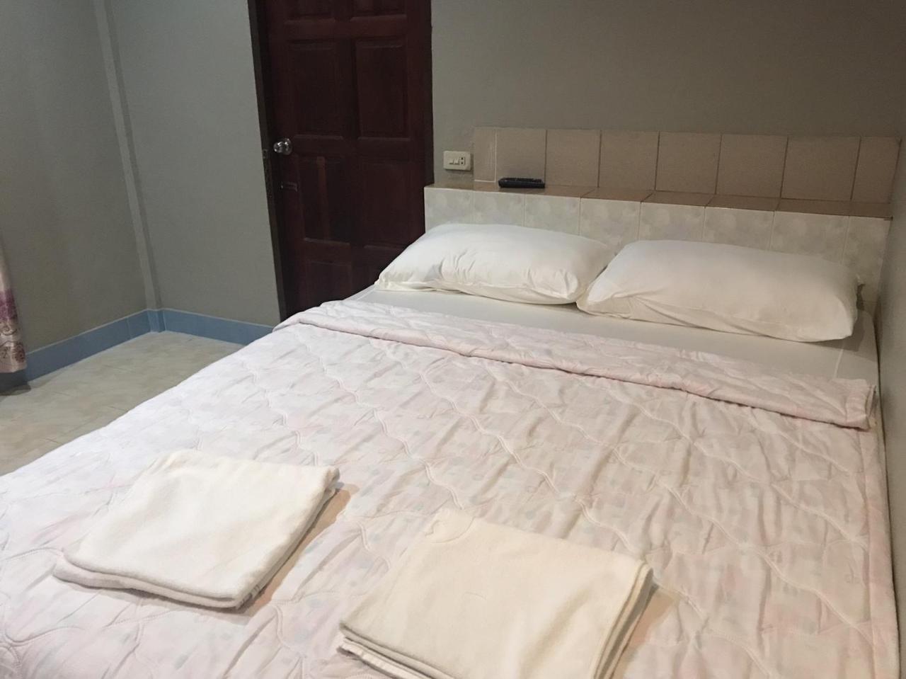 Vila Baan Rai Pu Fa Sattahip Exteriér fotografie