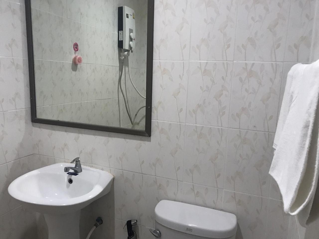 Vila Baan Rai Pu Fa Sattahip Exteriér fotografie