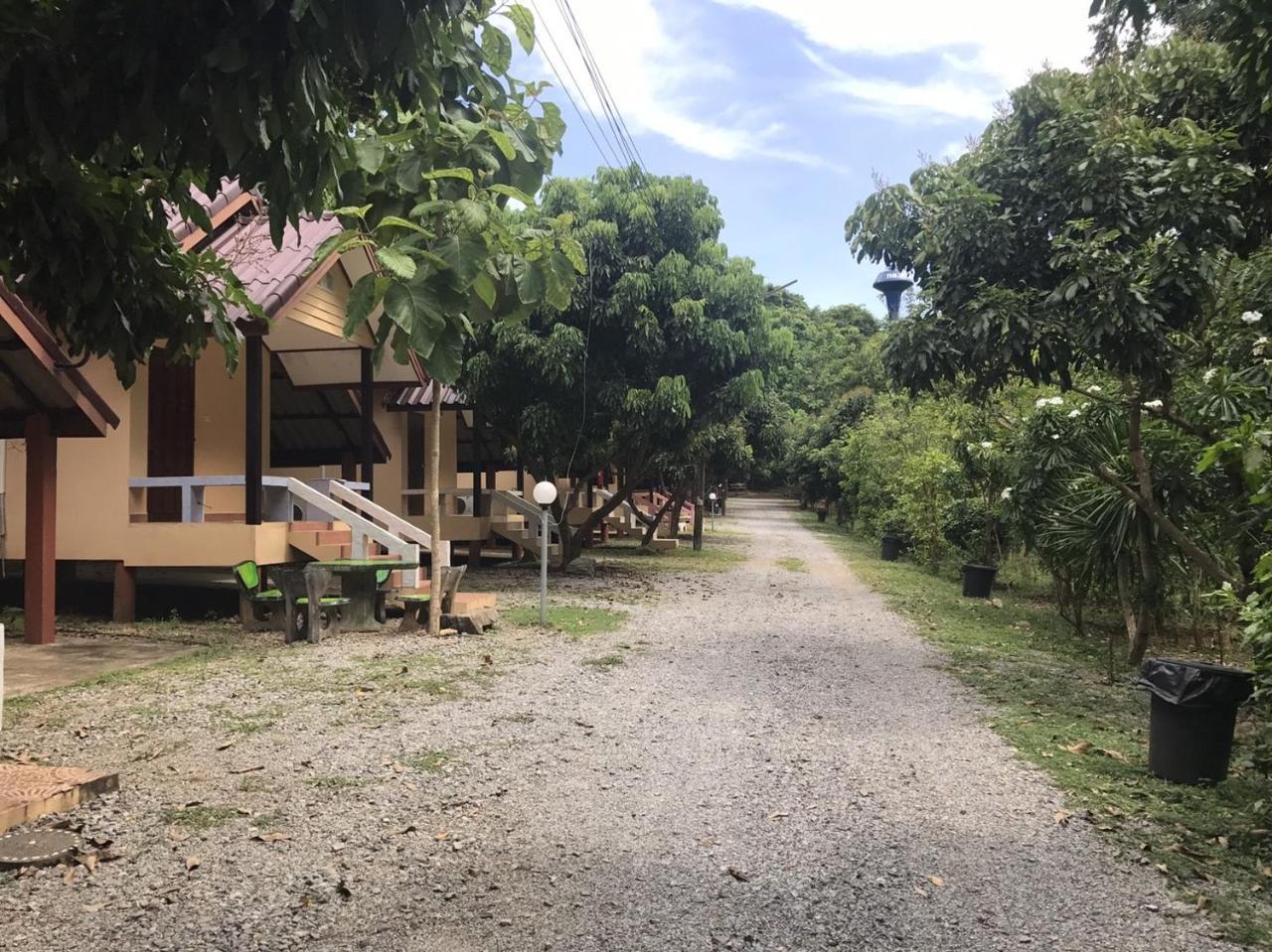 Vila Baan Rai Pu Fa Sattahip Exteriér fotografie